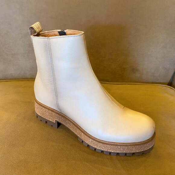 Taos Footwear Shoes - Taos - Downtown Ivory (NEW W/ BOX)
